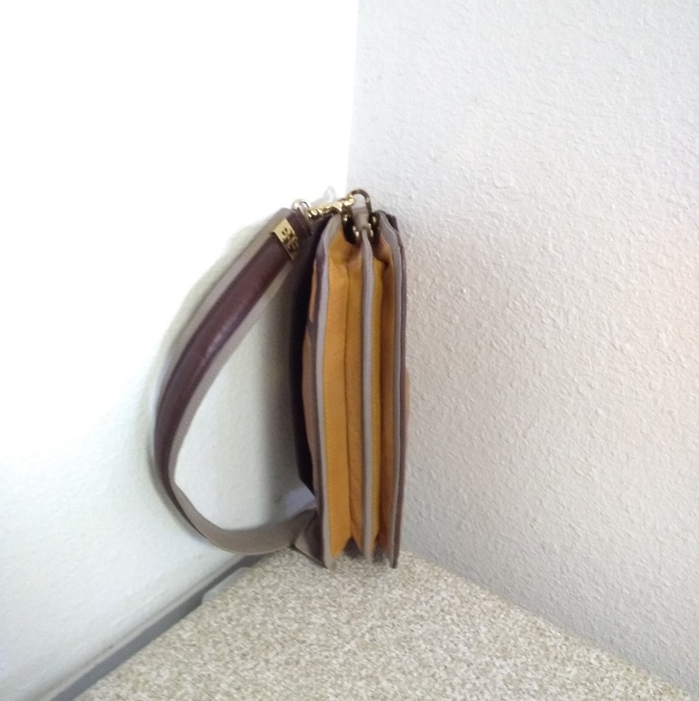 Tory Burch Genuine Leather Shoulder Bag - Picture 2 of 8